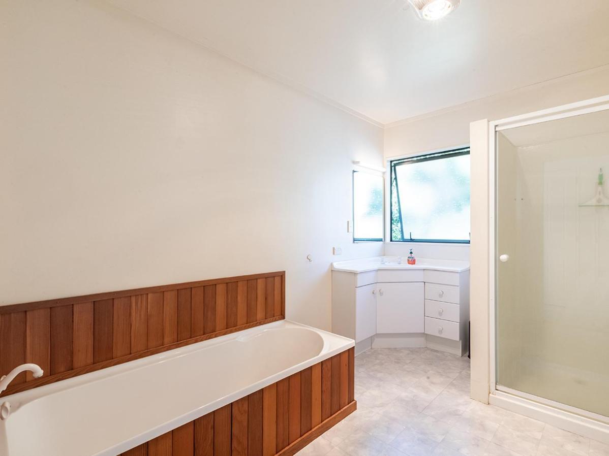Kawau Vista - Snells Beach Holiday Home Exterior foto
